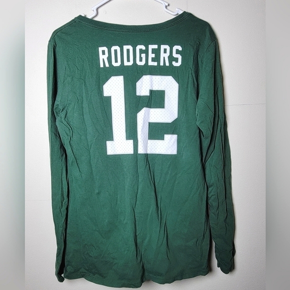Women's NFL Green Bay Aaron Rogers #12 V-Neck Long Sleeve, Size Large - Picture 2 of 3